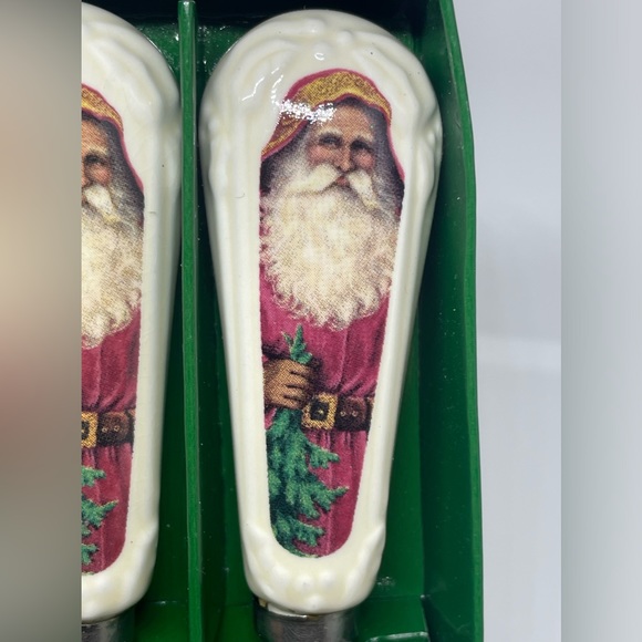 Vintage Hallmark Old World Santa Cheese Spreaders Stainless - Picture 7 of 7